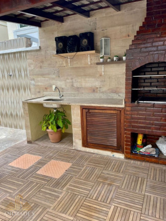 Imagem Casa de Condomínio com 3 Quartos à Venda, 173 m² em Recreio Dos Bandeirantes - Rio De Janeiro
