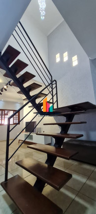 Imagem Sobrado com 3 Quartos à Venda, 200 m² em Jardim Itália - Várzea Paulista