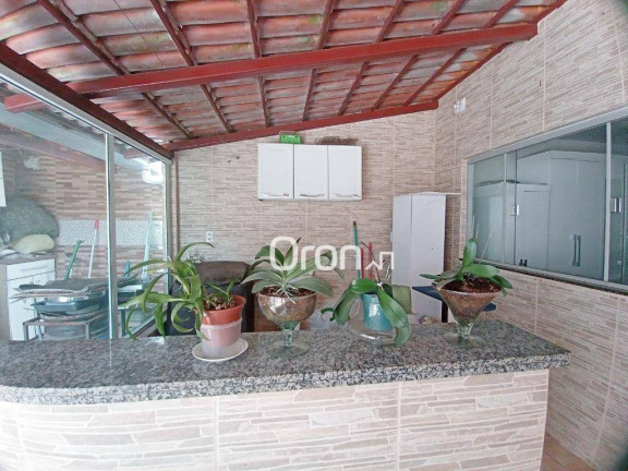 Imagem Casa com 2 Quartos à Venda, 125 m² em Condomínio Amin Camargo - Goiânia Imagem Casa com 2 Quartos à Venda, 125 m² em Condomínio Amin Camargo - Goiânia