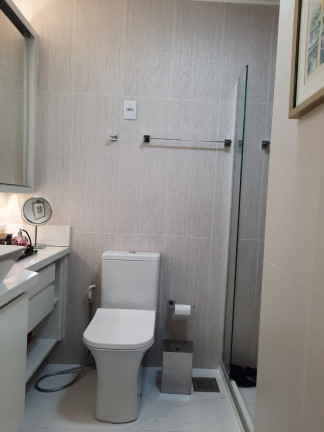 Imagem Imóvel com 2 Quartos à Venda,  em Moinhos De Vento - Porto Alegre