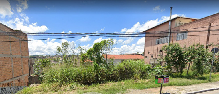 Terreno à Venda, 720 m² em São Benedito - Santa Luzia