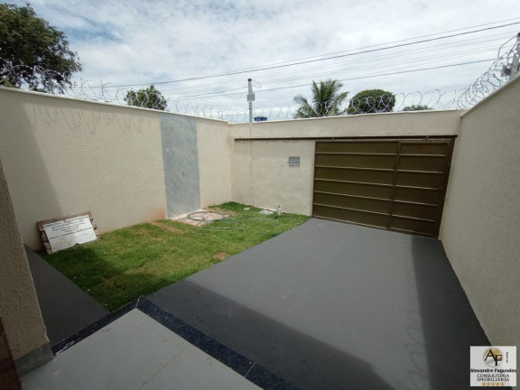 Imagem Casa com 2 Quartos à Venda, 90 m² em Setor Colonial Sul - Aparecida De Goiânia