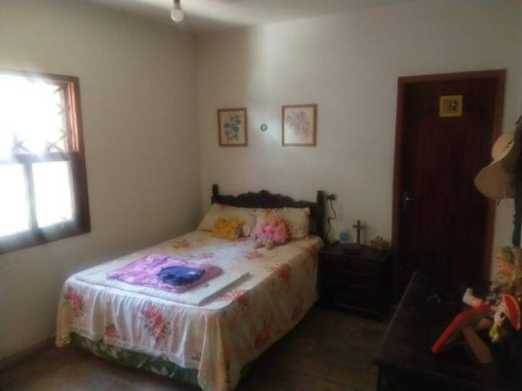 Imagem Casa com 3 Quartos à Venda, 220 m² em Maria áurea - Pindamonhangaba Imagem Casa com 3 Quartos à Venda, 220 m² em Maria áurea - Pindamonhangaba