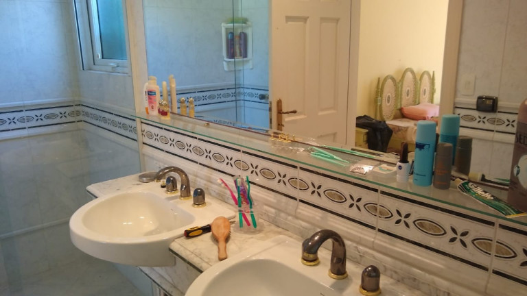 Imagem Casa com 4 Quartos à Venda, 550 m² em Vila Santista - Atibaia Imagem Casa com 4 Quartos à Venda, 550 m² em Vila Santista - Atibaia