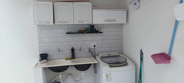 Imagem Casa com 1 Quarto à Venda, em Sim - Feira De Santana Imagem Casa com 1 Quarto à Venda, em Sim - Feira De Santana