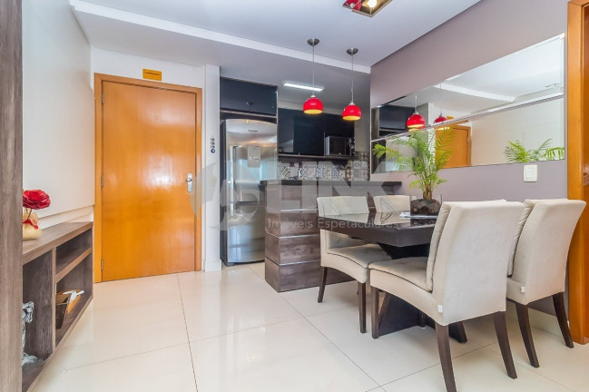 Imagem Apartamento com 2 Quartos à Venda, 65 m² em Petrópolis - Porto Alegre
