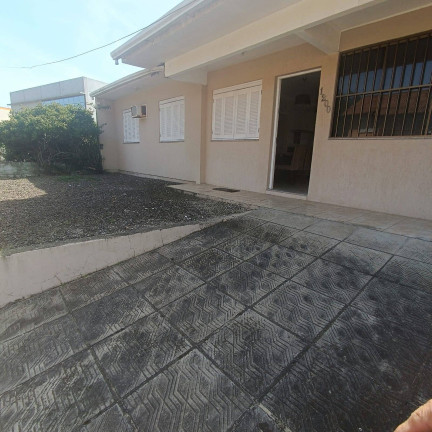 Imagem Casa com 2 Quartos à Venda, 300 m² em Nova Tramandaí - Tramandaí Imagem Casa com 2 Quartos à Venda, 300 m² em Nova Tramandaí - Tramandaí