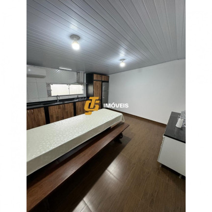 Imagem Sobrado com 2 Quartos à Venda, 123 m² em Centro - Camboriú
