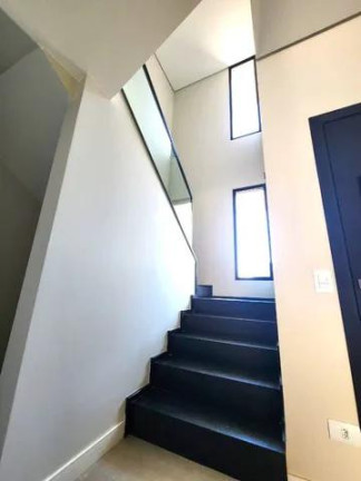 Imagem Casa de Condomínio com 3 Quartos à Venda, 190 m² em Conjunto Habitacional Alexandre Urbanas - Londrina Imagem Casa de Condomínio com 3 Quartos à Venda, 190 m² em Conjunto Habitacional Alexandre Urbanas - Londrina