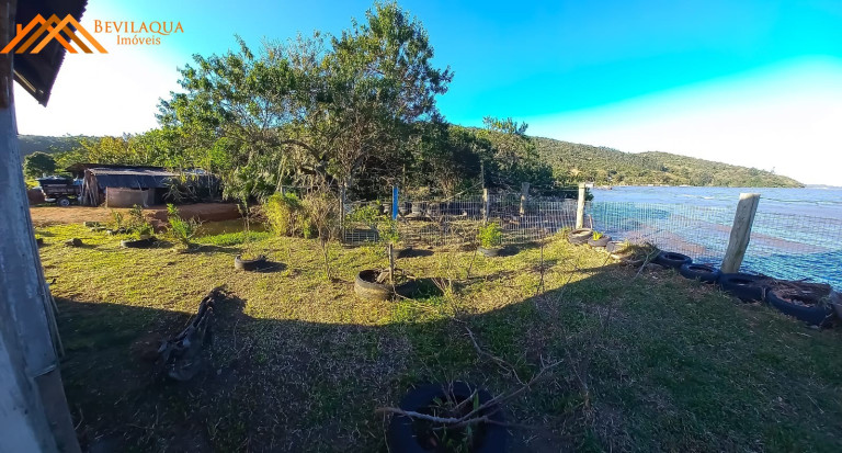 Imagem Imóvel com 3 Quartos à Venda, 3.194 m² em Tamborete - Imaruí Imagem Imóvel com 3 Quartos à Venda, 3.194 m² em Tamborete - Imaruí