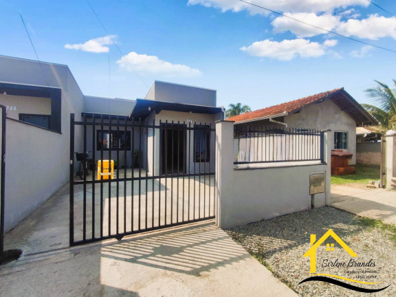 Imagem Casa com 2 Quartos à Venda, 150 m² em Costeira - Balneário Barra Do Sul Imagem Casa com 2 Quartos à Venda, 150 m² em Costeira - Balneário Barra Do Sul