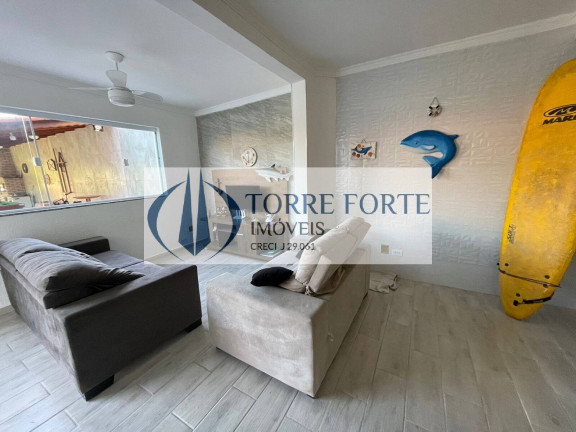Imagem Casa com 3 Quartos à Venda, 200 m² em Cibratel - Itanhaém