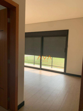 Imagem Casa com 4 Quartos à Venda, 250 m² em Rio Vermelho - Florianópolis Imagem Casa com 4 Quartos à Venda, 250 m² em Rio Vermelho - Florianópolis