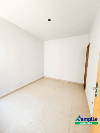 Imagem Casa com 2 Quartos à Venda, 90 m² em Goiânia Imagem Casa com 2 Quartos à Venda, 90 m² em Goiânia