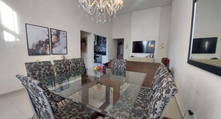 Imagem Casa com 3 Quartos à Venda, 115 m² em Horto Florestal - Sorocaba Imagem Casa com 3 Quartos à Venda, 115 m² em Horto Florestal - Sorocaba