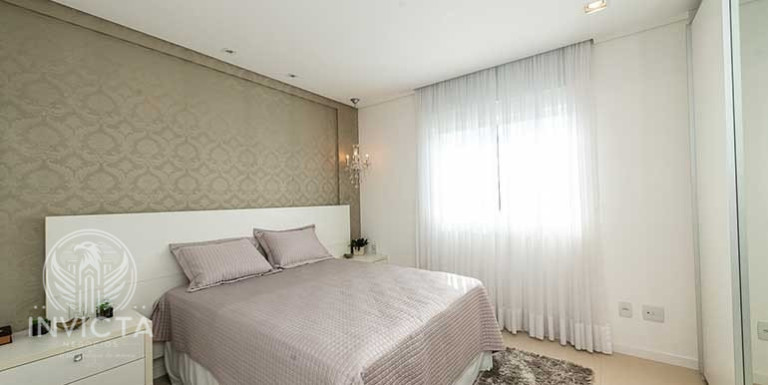 Imagem Apartamento com 3 Quartos à Venda, 130 m² em Centro - Balneário Camboriú Imagem Apartamento com 3 Quartos à Venda, 130 m² em Centro - Balneário Camboriú