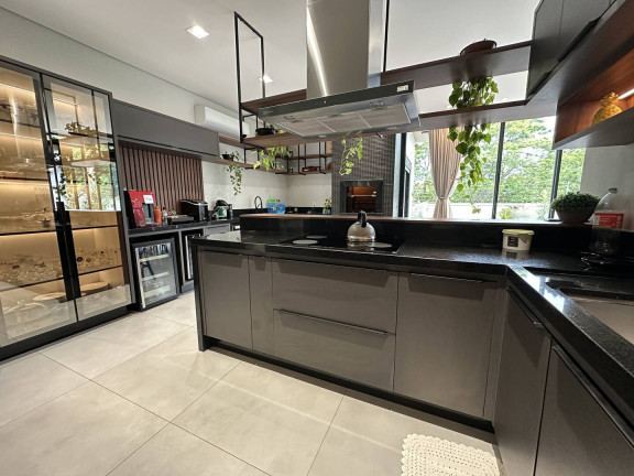 Imagem Casa com 3 Quartos à Venda, 467 m² em Ipê - Foz Do Iguaçu Imagem Casa com 3 Quartos à Venda, 467 m² em Ipê - Foz Do Iguaçu