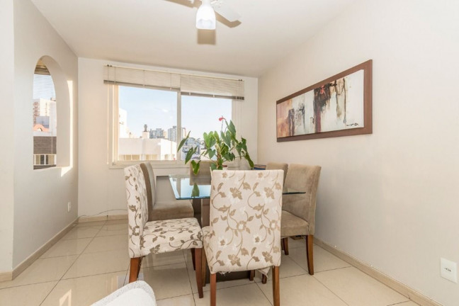 Imagem Imóvel com 3 Quartos à Venda, 109 m² em Floresta - Porto Alegre