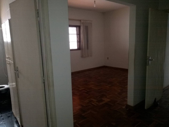Imagem Casa com 3 Quartos à Venda,  em Jardim Estoril Iv - Bauru