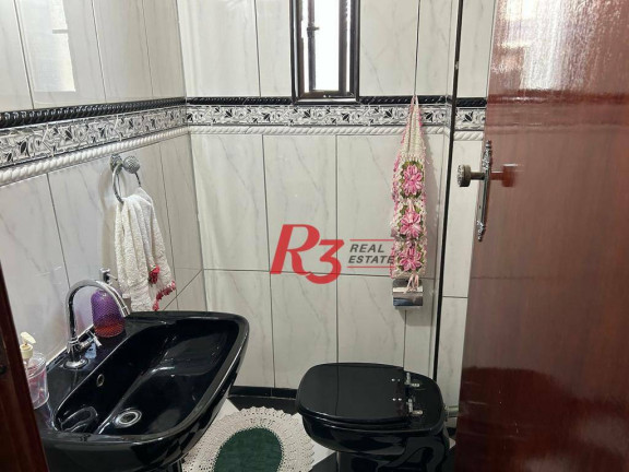 Imagem Sobrado com 4 Quartos à Venda, 160 m² em Embaré - Santos