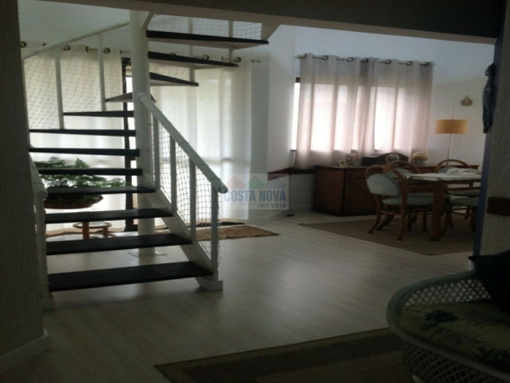 Imagem Apartamento com 3 Quartos à Venda, 210 m² em Balneário Guarujá - Guarujá Imagem Apartamento com 3 Quartos à Venda, 210 m² em Balneário Guarujá - Guarujá