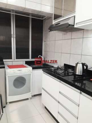 Imagem Apartamento com 3 Quartos à Venda, 76 m² em Centro - Florianópolis Imagem Apartamento com 3 Quartos à Venda, 76 m² em Centro - Florianópolis