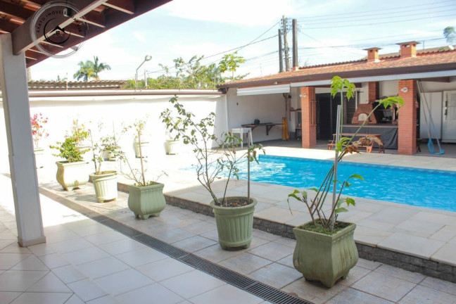 Imagem Casa com 3 Quartos para Alugar ou Temporada, 500 m² em Jardim Virgínia - Guarujá Imagem Casa com 3 Quartos para Alugar ou Temporada, 500 m² em Jardim Virgínia - Guarujá