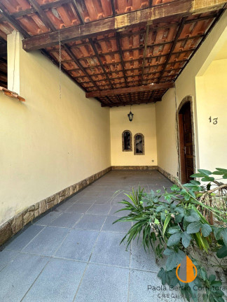 Imagem Casa com 2 Quartos à Venda, 121 m² em Centro - Maricá