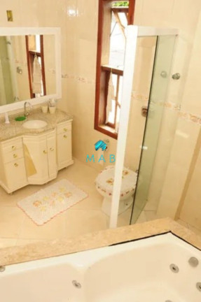 Imagem Sobrado com 3 Quartos à Venda, 320 m² em Ingleses Do Rio Vermelho - Florianópolis Imagem Sobrado com 3 Quartos à Venda, 320 m² em Ingleses Do Rio Vermelho - Florianópolis
