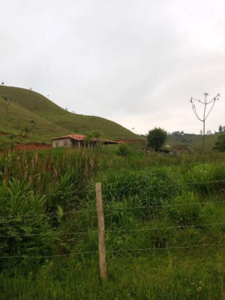 Imagem Chácara com 2 Quartos à Venda, 302.500 m² em Centro - Taubaté Imagem Chácara com 2 Quartos à Venda, 302.500 m² em Centro - Taubaté