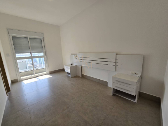 Imagem Apartamento com 2 Quartos à Venda, 75 m² em Embaré - Santos