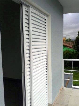 Imagem Sobrado com 2 Quartos à Venda, 147 m² em Jardim Veneza - Peruíbe Imagem Sobrado com 2 Quartos à Venda, 147 m² em Jardim Veneza - Peruíbe