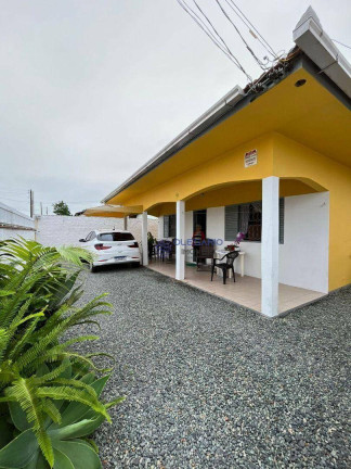 Imagem Casa com 4 Quartos à Venda, 250 m² em Centro - Penha Imagem Casa com 4 Quartos à Venda, 250 m² em Centro - Penha