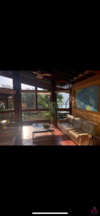 Imagem Casa com 5 Quartos à Venda, 450 m² em Enseada - Ubatuba