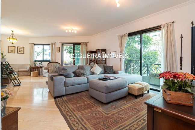 Imagem Apartamento com 4 Quartos à Venda, 221 m² em Vila Suzana - São Paulo