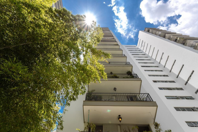Imagem Imóvel com 4 Quartos à Venda,  em Indianópolis - São Paulo