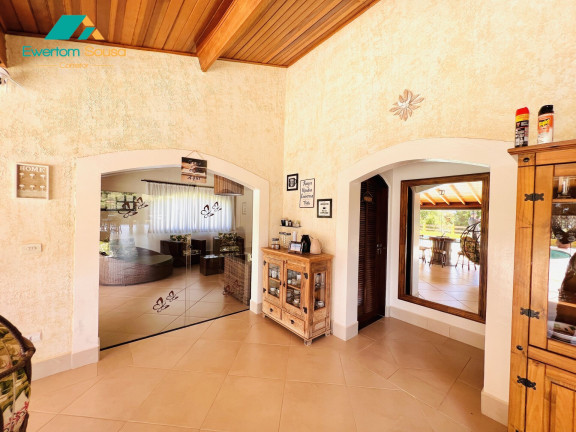 Imagem Imóvel com 6 Quartos à Venda, 1.500 m² em Centro - Piracaia