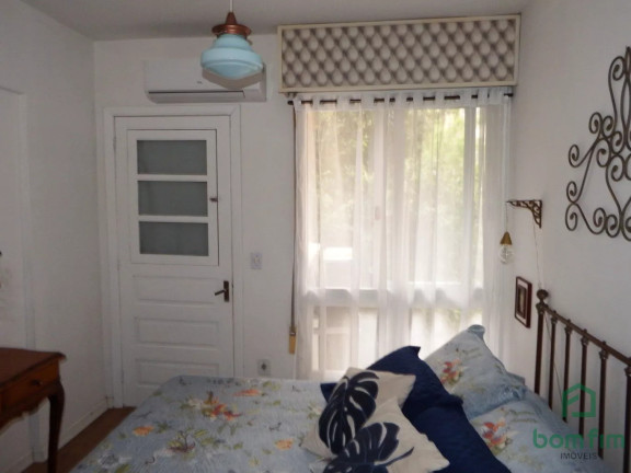 Imagem Apartamento com 1 Quarto à Venda, 32 m² em Centro Histórico - Porto Alegre Imagem Apartamento com 1 Quarto à Venda, 32 m² em Centro Histórico - Porto Alegre