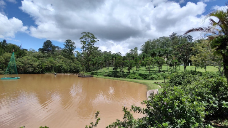 Imagem Terreno à Venda, 940 m² em Jardim Indaiá - Embu Das Artes Imagem Terreno à Venda, 940 m² em Jardim Indaiá - Embu Das Artes