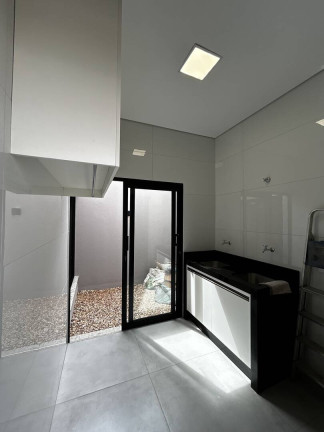 Imagem Casa com 3 Quartos à Venda, 200 m² em Jd Italia - Tangará Da Serra Imagem Casa com 3 Quartos à Venda, 200 m² em Jd Italia - Tangará Da Serra