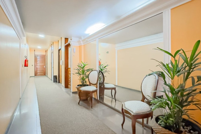 Imagem Apartamento com 3 Quartos à Venda, 217 m² em Independência - Porto Alegre Imagem Apartamento com 3 Quartos à Venda, 217 m² em Independência - Porto Alegre