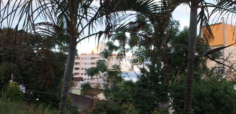 Imagem Apartamento com 3 Quartos à Venda, 99 m² em Pantanal - Florianópolis
