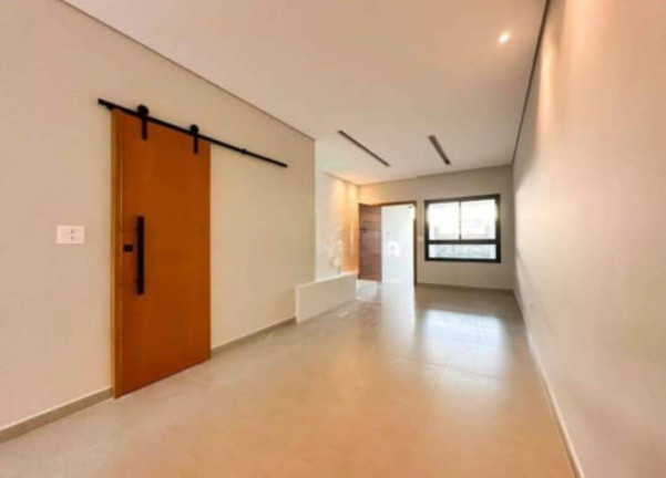 Imagem Casa com 4 Quartos à Venda, em Vila Carrão - São Paulo Imagem Casa com 4 Quartos à Venda, em Vila Carrão - São Paulo