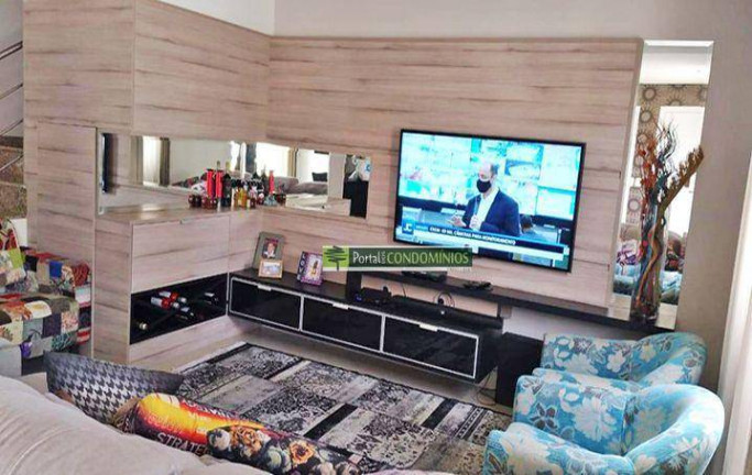 Imagem Casa com 3 Quartos à Venda, 180 m² em Barreirinha - Curitiba Imagem Casa com 3 Quartos à Venda, 180 m² em Barreirinha - Curitiba