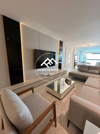 Imagem Apartamento com 4 Quartos à Venda, 180 m² em Meia Praia - Itapema