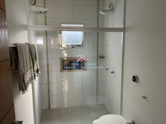 Imagem Casa com 3 Quartos à Venda, 224 m² em Chácaras Aracary - Várzea Paulista