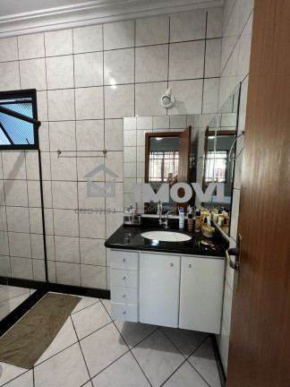Imagem Casa com 3 Quartos à Venda, 200 m² em Glória - Vila Velha Imagem Casa com 3 Quartos à Venda, 200 m² em Glória - Vila Velha