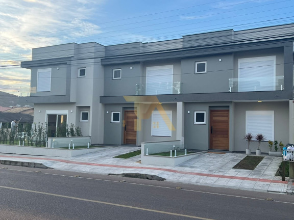 Imóvel com 2 Quartos à Venda,  em Centro - Garopaba