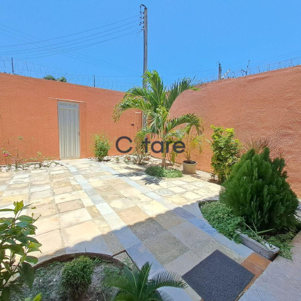 Imagem Casa com 4 Quartos à Venda, 309 m² em Sapiranga - Fortaleza Imagem Casa com 4 Quartos à Venda, 309 m² em Sapiranga - Fortaleza