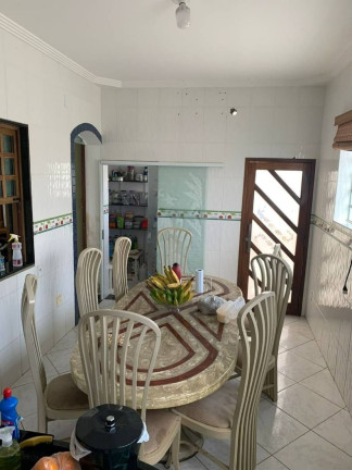 Imagem Casa com 7 Quartos à Venda, 600 m² em Atalaia - Aracaju Imagem Casa com 7 Quartos à Venda, 600 m² em Atalaia - Aracaju